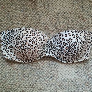 Strapless bikini top